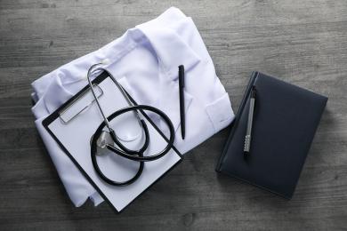 Médicos enviam à Ordem dos Médicos e ao Parlamento comentário crítico ao parecer da Ordem dos Médicos sobre intervenções clínicas em menores com disforia de género